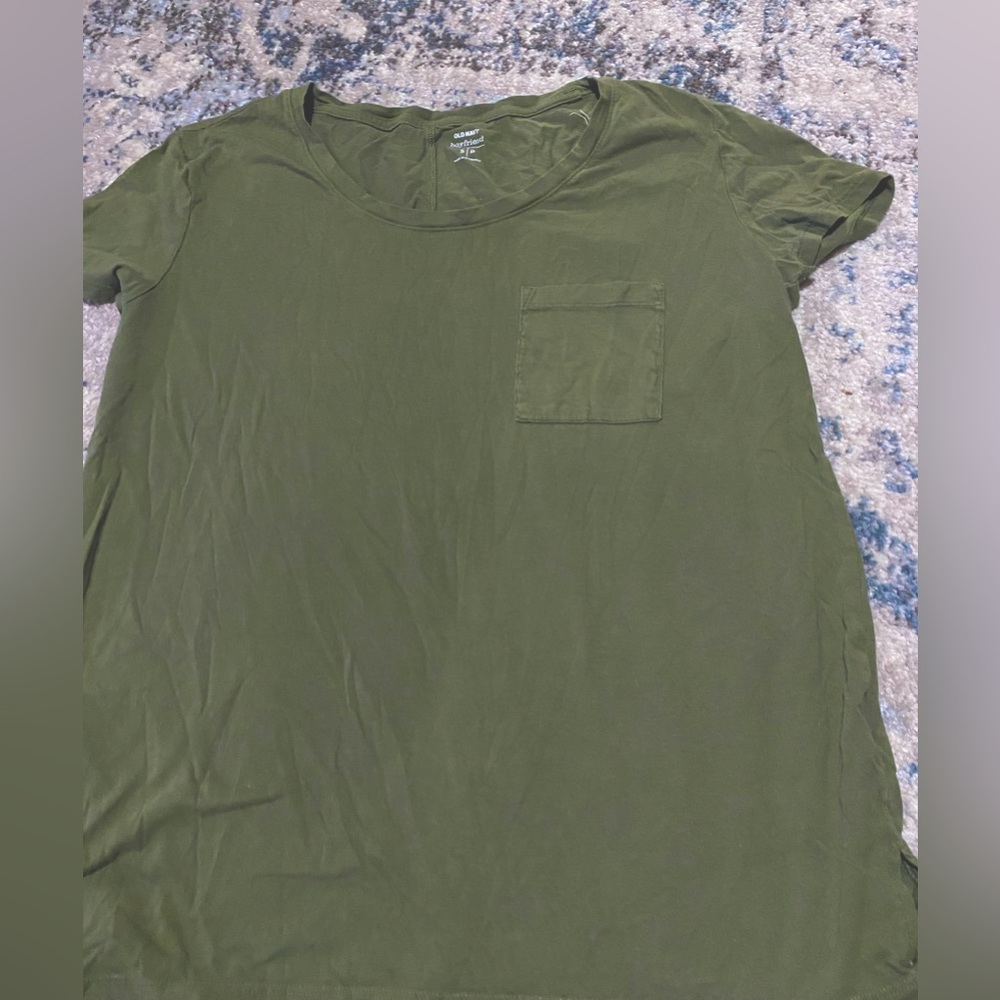 Plain green shirt with pocket